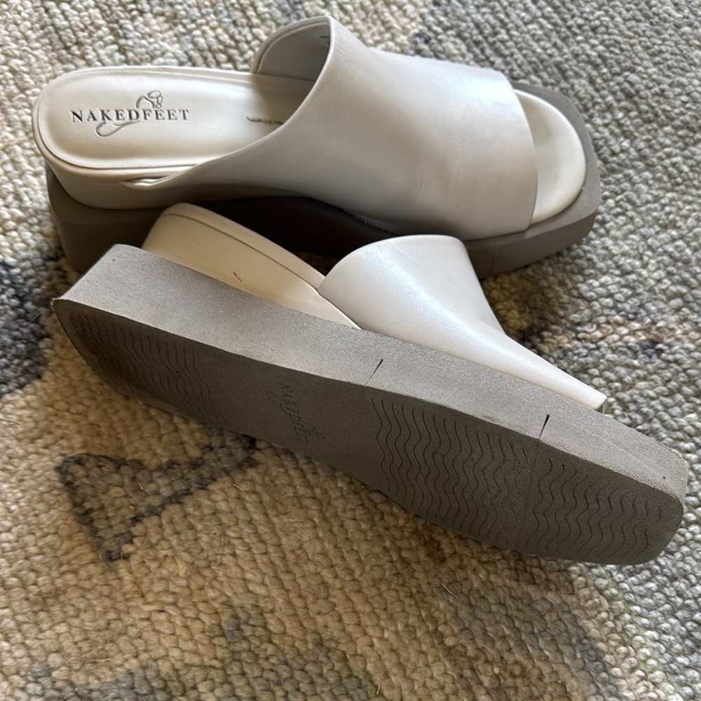 Naked Feet Women's Cream Slide Sandals - Picture 4 of 7
